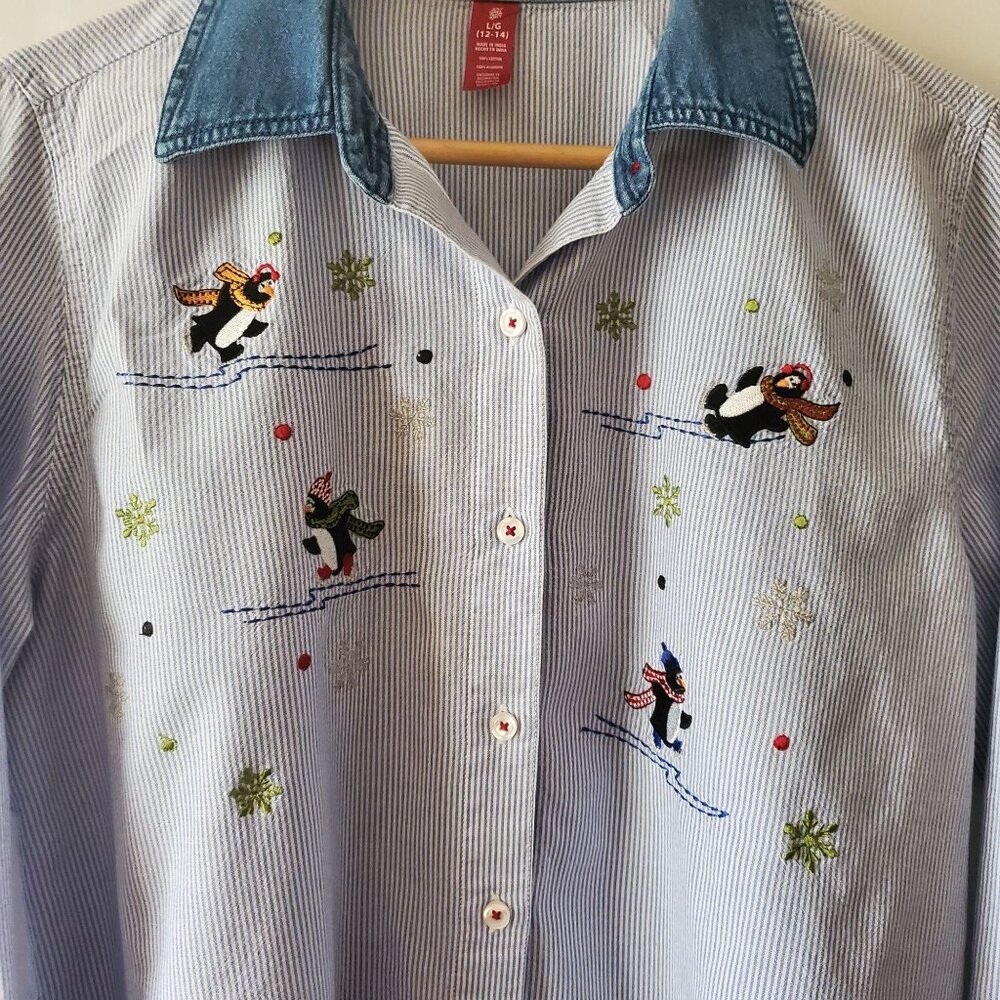 Women’s Striped Skating Penguins Winter Holiday LS Woven Shirt Size L/G (12-14) - Picture 4 of 9